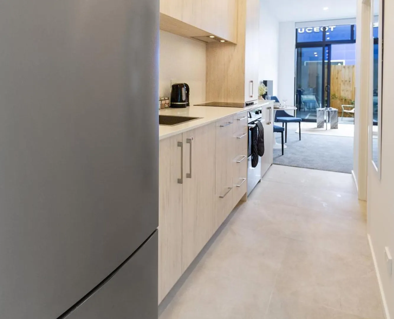 Central Christchurch Santorini Style 1Br Studio New Zealand